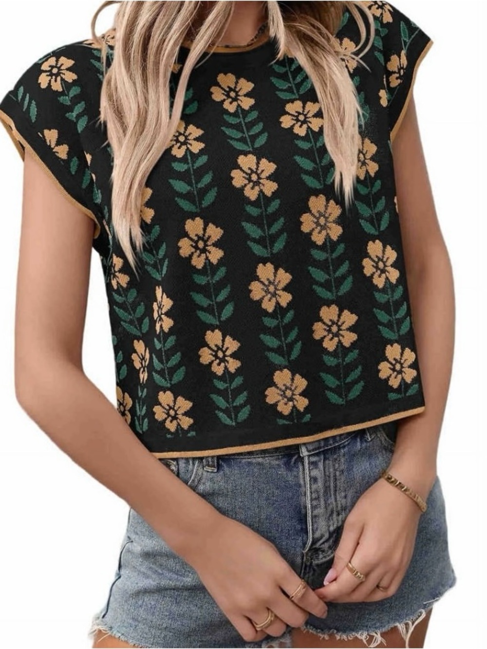 Zesica‎ Size medium floral Sleeveless Top Cap Sleeve cottagecore